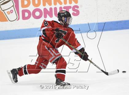 Thumbnail 2 in Fairfield Warde/Ludlowe vs. North Branford (CIAC D2 Final) photogallery.