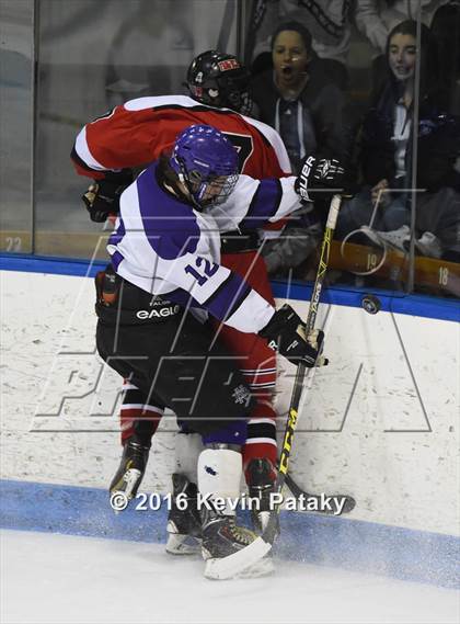 Thumbnail 2 in Fairfield Warde/Ludlowe vs. North Branford (CIAC D2 Final) photogallery.