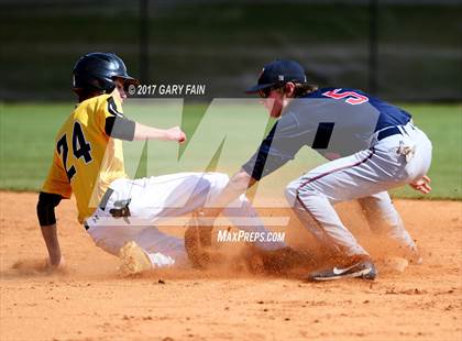 Thumbnail 2 in Franklin County vs McMinn County (Wildcat Classic) photogallery.