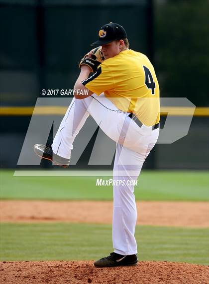 Thumbnail 3 in Franklin County vs McMinn County (Wildcat Classic) photogallery.