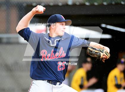Thumbnail 2 in Franklin County vs McMinn County (Wildcat Classic) photogallery.