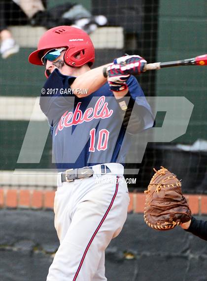 Thumbnail 3 in Franklin County vs McMinn County (Wildcat Classic) photogallery.