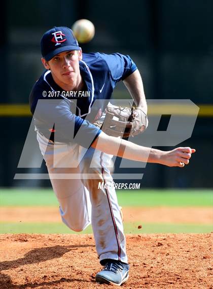 Thumbnail 2 in Franklin County vs McMinn County (Wildcat Classic) photogallery.
