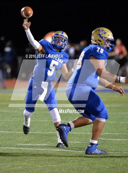 Thumbnail 1 in Boerne-Champion @ Tivy photogallery.