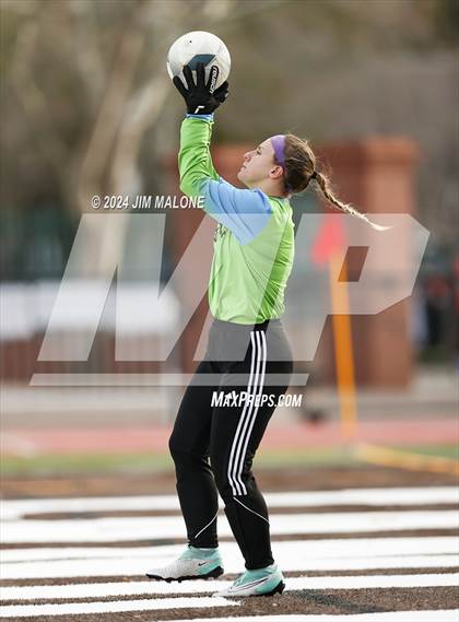 Thumbnail 1 in  Sequoia @ Saint Francis (CIF CCS D1 Semifinal) photogallery.