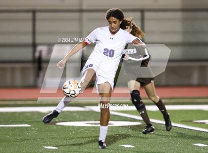 Thumbnail 2 in  Sequoia @ Saint Francis (CIF CCS D1 Semifinal) photogallery.