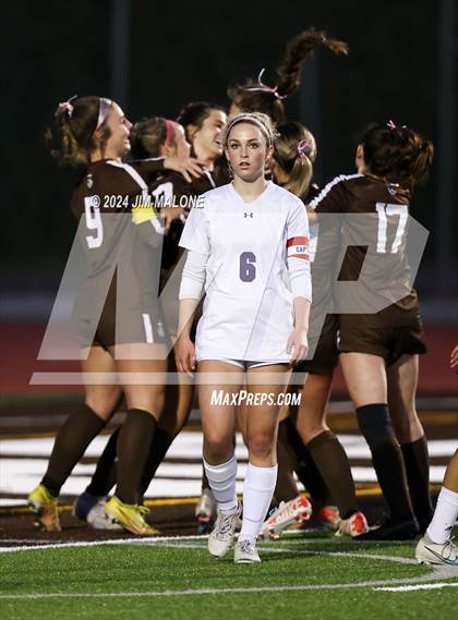 Thumbnail 1 in  Sequoia @ Saint Francis (CIF CCS D1 Semifinal) photogallery.