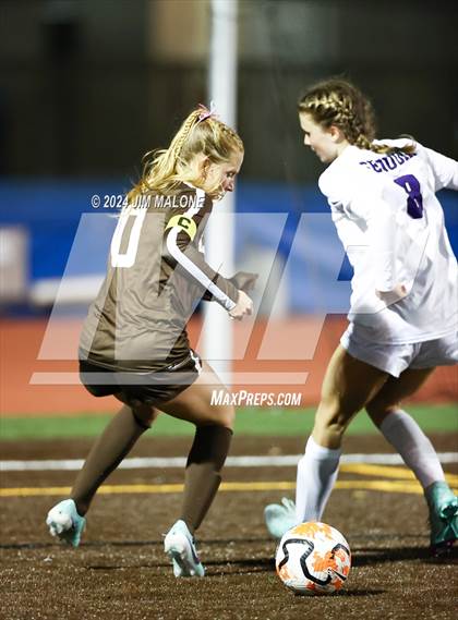Thumbnail 1 in  Sequoia @ Saint Francis (CIF CCS D1 Semifinal) photogallery.