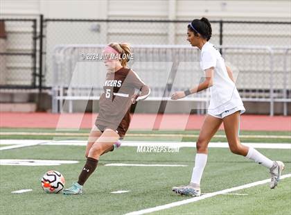 Thumbnail 2 in  Sequoia @ Saint Francis (CIF CCS D1 Semifinal) photogallery.