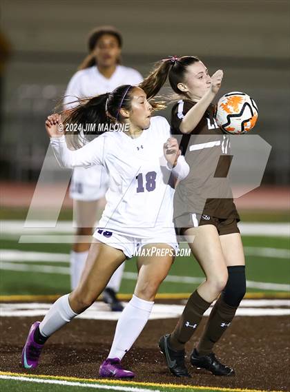 Thumbnail 2 in  Sequoia @ Saint Francis (CIF CCS D1 Semifinal) photogallery.