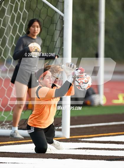 Thumbnail 3 in  Sequoia @ Saint Francis (CIF CCS D1 Semifinal) photogallery.