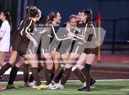Thumbnail 3 in  Sequoia @ Saint Francis (CIF CCS D1 Semifinal) photogallery.