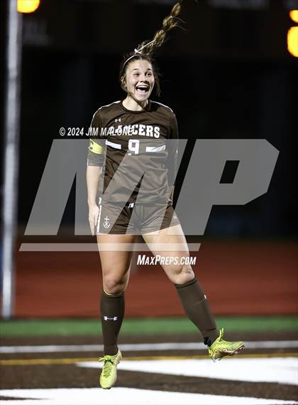 Thumbnail 3 in  Sequoia @ Saint Francis (CIF CCS D1 Semifinal) photogallery.
