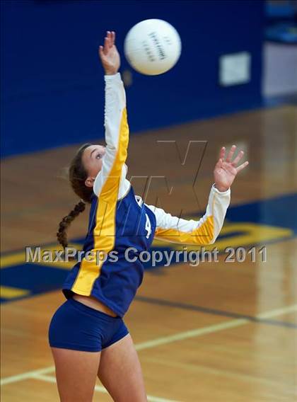 Thumbnail 3 in Santa Catalina @ Soquel (CIF CCS D4 Playoffs) photogallery.
