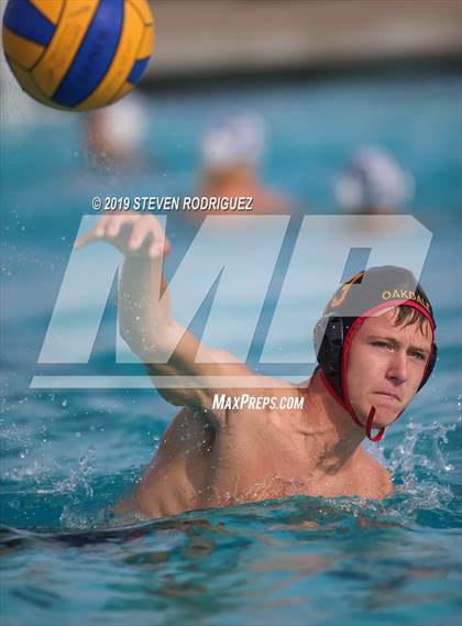 Thumbnail 2 in Sonora vs. Oakdale (CIF SJS D3 Semifinal) photogallery.