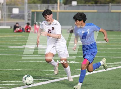 Thumbnail 2 in Bishop's vs. Central Union photogallery.