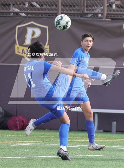 Thumbnail 2 in Bishop's vs. Central Union photogallery.