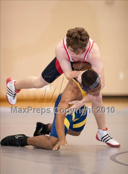 Thumbnail 3 in St. John's vs La Marque photogallery.