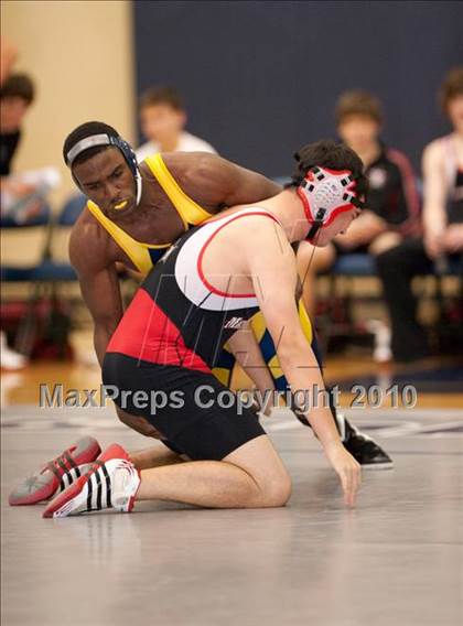 Thumbnail 1 in St. John's vs La Marque photogallery.