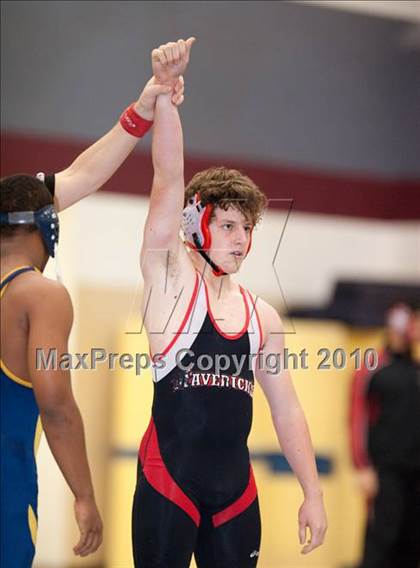 Thumbnail 2 in St. John's vs La Marque photogallery.