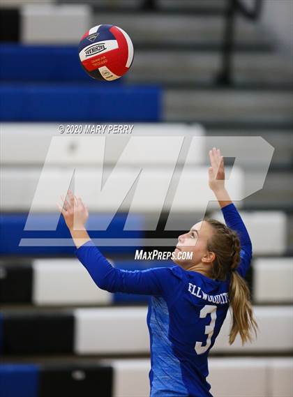 Thumbnail 1 in Shenango @ Lincoln photogallery.
