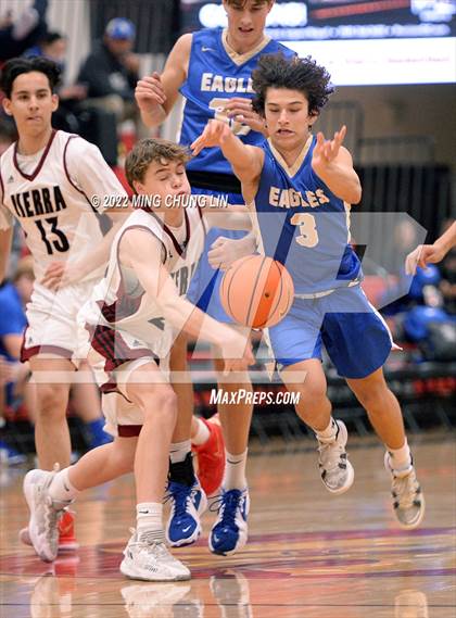 Thumbnail 2 in Santa Margarita @ JSerra Catholic photogallery.