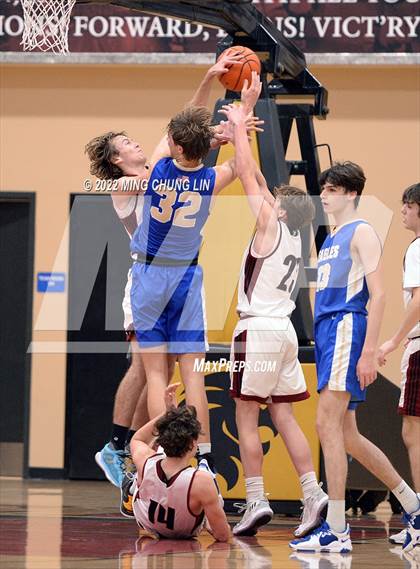 Thumbnail 3 in Santa Margarita @ JSerra Catholic photogallery.