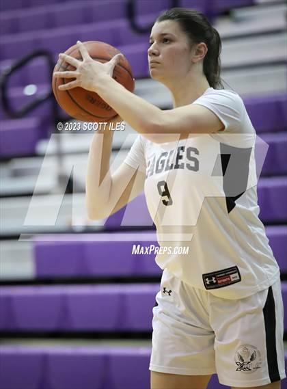 Thumbnail 3 in Example Academy Black vs. Harvest Prep (OGBR Classic in the City) photogallery.