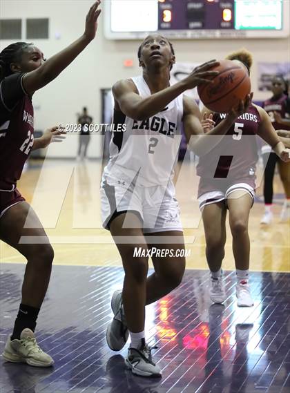 Thumbnail 1 in Example Academy Black vs. Harvest Prep (OGBR Classic in the City) photogallery.