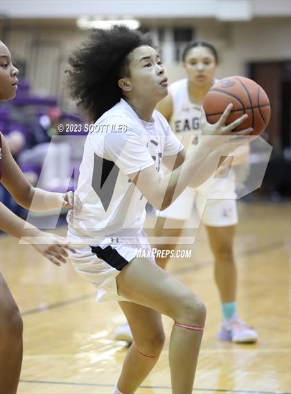Thumbnail 1 in Example Academy Black vs. Harvest Prep (OGBR Classic in the City) photogallery.