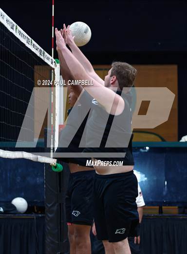 null - Photo 01