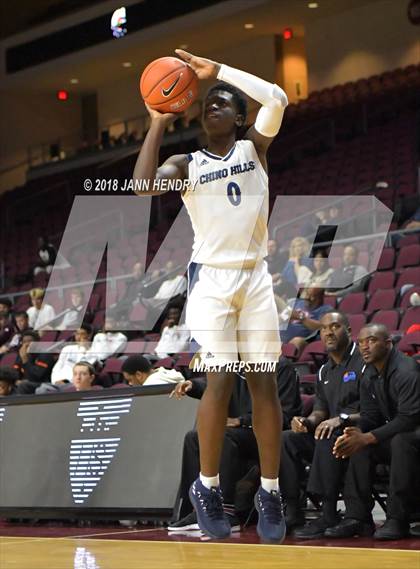 Thumbnail 1 in Chino Hills vs. Dillard (Tarkanian Classic) photogallery.