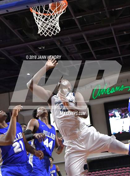 Thumbnail 1 in Chino Hills vs. Dillard (Tarkanian Classic) photogallery.