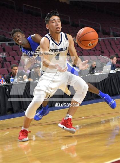 Thumbnail 2 in Chino Hills vs. Dillard (Tarkanian Classic) photogallery.