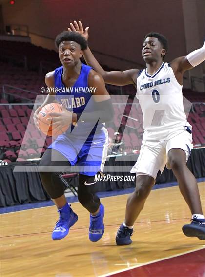 Thumbnail 1 in Chino Hills vs. Dillard (Tarkanian Classic) photogallery.