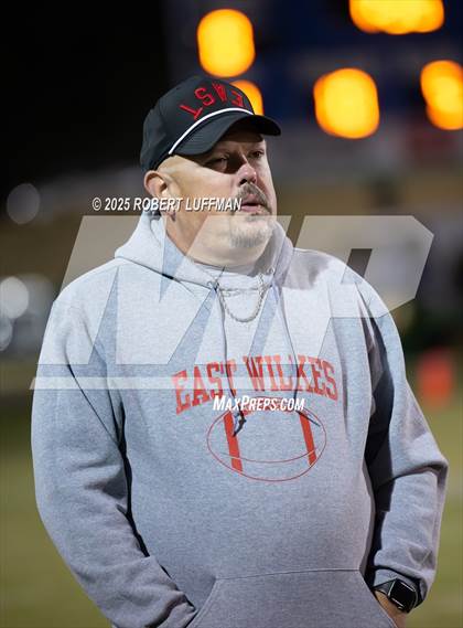 Thumbnail 2 in East Wilkes @ Elkin photogallery.