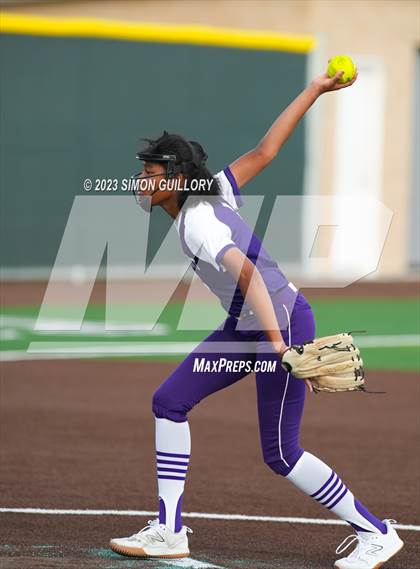Thumbnail 2 in Heights vs Ridge Point (UIL Baseball 6A Region 3 Area) photogallery.
