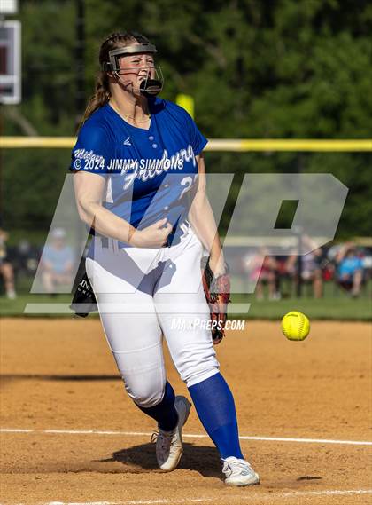 Thumbnail 1 in Freeburg vs Jersey (IHSA 3A Regional Semifinals) photogallery.