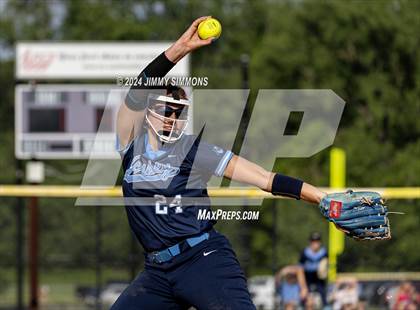 Thumbnail 3 in Freeburg vs Jersey (IHSA 3A Regional Semifinals) photogallery.