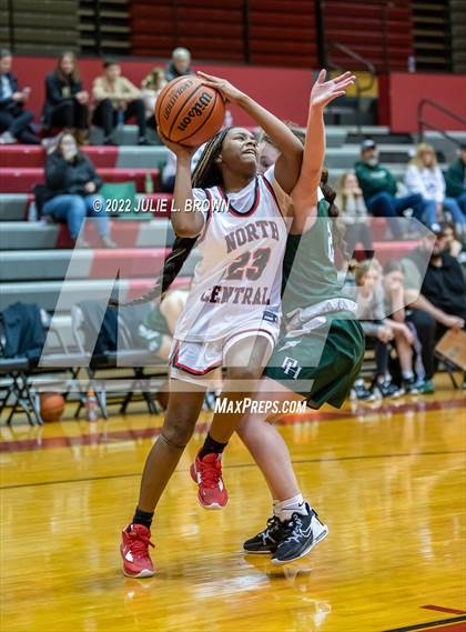 Thumbnail 1 in JV: North Central vs Pendleton Heights (Paul Loggan Memorial Invitational) photogallery.