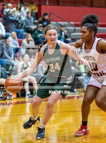 Thumbnail 2 in JV: North Central vs Pendleton Heights (Paul Loggan Memorial Invitational) photogallery.