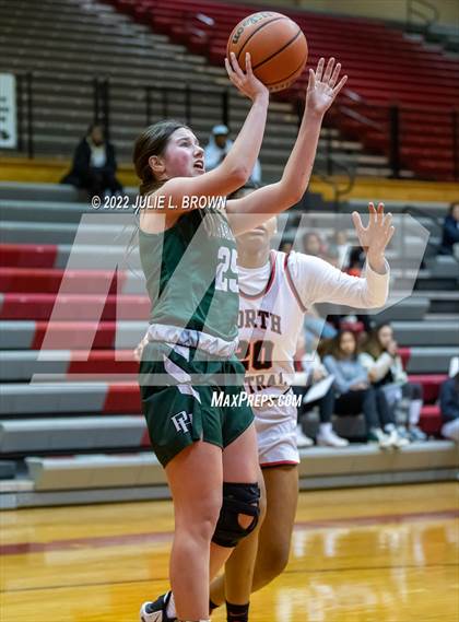Thumbnail 2 in JV: North Central vs Pendleton Heights (Paul Loggan Memorial Invitational) photogallery.