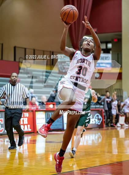 Thumbnail 2 in JV: North Central vs Pendleton Heights (Paul Loggan Memorial Invitational) photogallery.