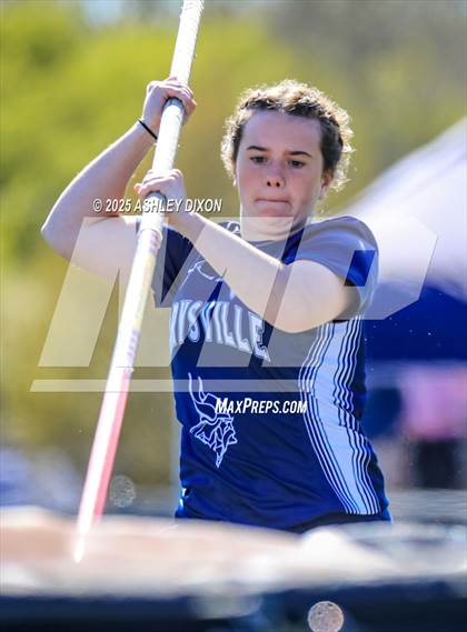 Thumbnail 3 in Marysville Invitational (Walt Braun Stadium) photogallery.