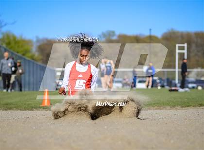 Thumbnail 1 in Marysville Invitational (Walt Braun Stadium) photogallery.