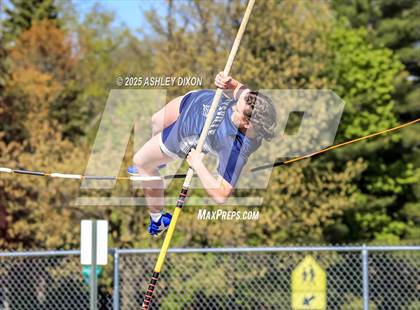 Thumbnail 1 in Marysville Invitational (Walt Braun Stadium) photogallery.