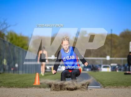 Thumbnail 1 in Marysville Invitational (Walt Braun Stadium) photogallery.