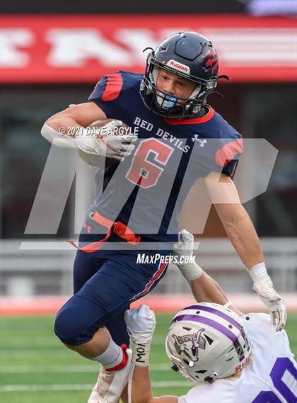 Thumbnail 2 in Springville vs. Lehi (UHSAA 5A Final) photogallery.