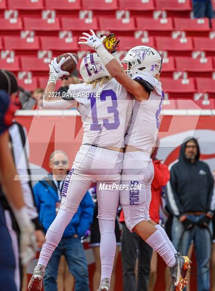Thumbnail 3 in Springville vs. Lehi (UHSAA 5A Final) photogallery.