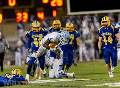 Thumbnail 1 in Central Valley vs West Mifflin (WPIAL Class AAA Semifinal) photogallery.
